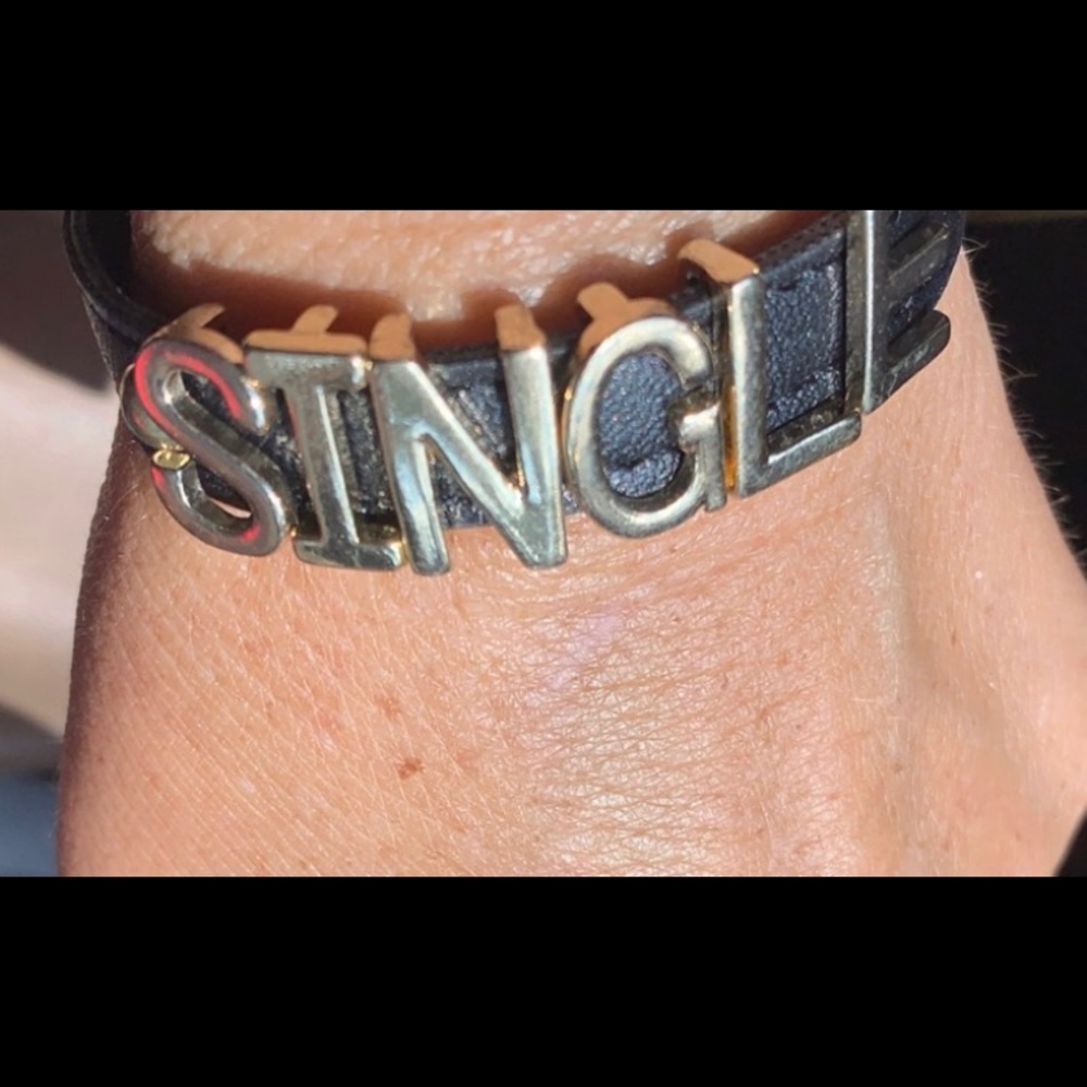 Single Letter Black Vegan thin bracelet